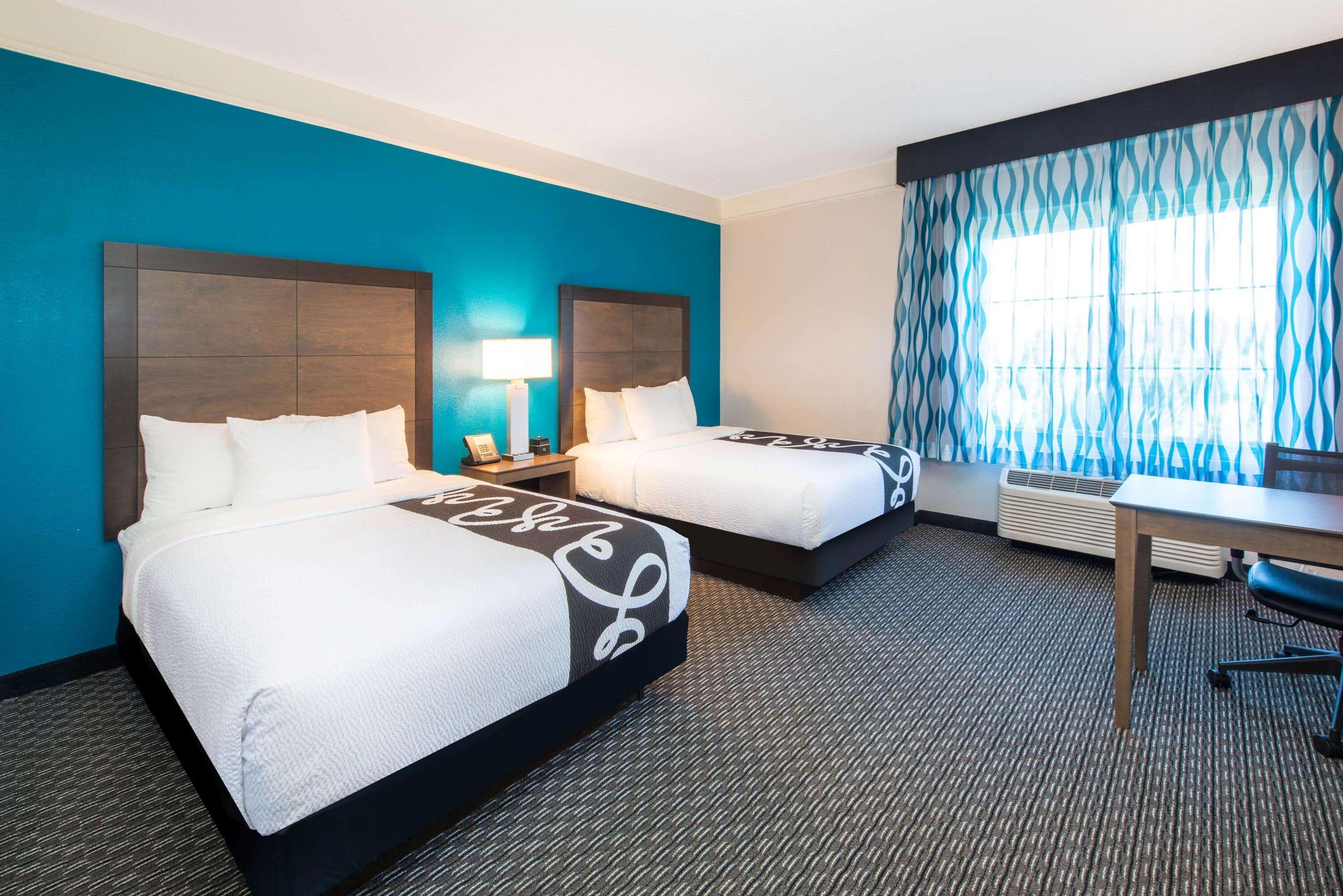 Hotel La Quinta By Wyndham Tampa Brandon Regency Park Extérieur photo