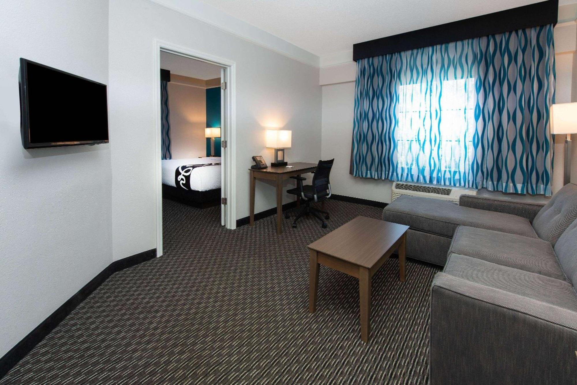 Hotel La Quinta By Wyndham Tampa Brandon Regency Park Extérieur photo